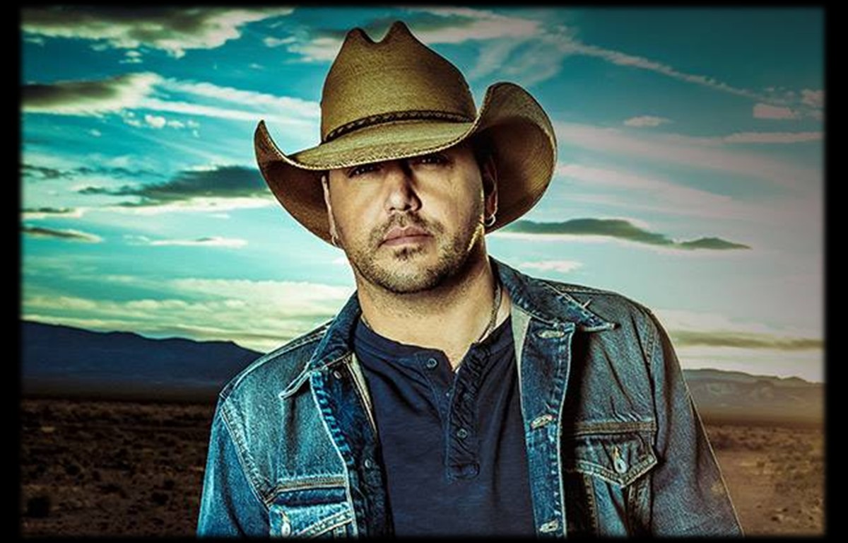 Jason Aldean, Mitchell Tenpenny, Corey Kent & Dee Jay Silver at Hersheypark Stadium